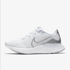 Nike Renew Run Sneakers